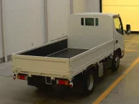 Toyota DYNA лот № 2002 оценка 3.5  с аукциона в Японии 1