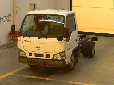 Nissan ATLAS  с аукциона в Японии