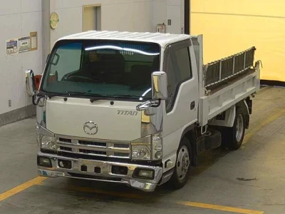 Mazda TITAN  с аукциона в Японии