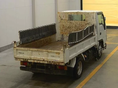 Mazda TITAN  с аукциона в Японии