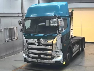 Hino TRUCK