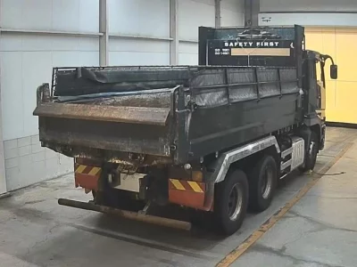 Mitsubishi FUSO TRUCK  с аукциона в Японии