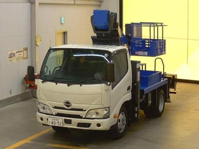 Hino DUTRO  с аукциона в Японии