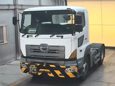 Hino TRUCK