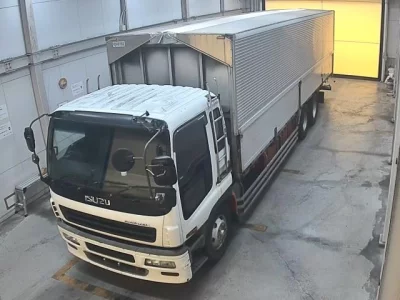 Isuzu TRUCK  с аукциона в Японии