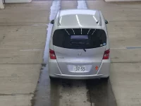 Honda FREED лот № 2260 оценка 4  с аукциона в Японии 2