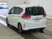 Honda FREED лот № 2245 оценка RB  с аукциона в Японии 1