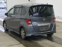 Honda FREED лот № 2261 оценка RA  с аукциона в Японии 1