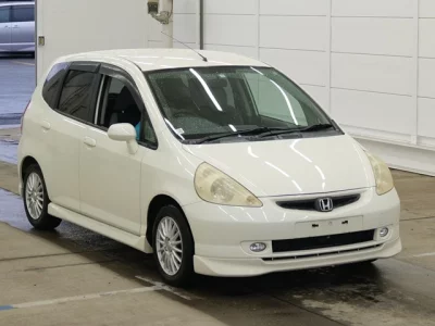Honda FIT  с аукциона в Японии