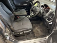 Honda FIT лот № 2310 оценка 3.5  с аукциона в Японии 3