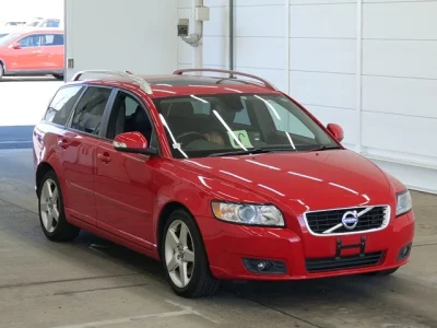 Volvo V50