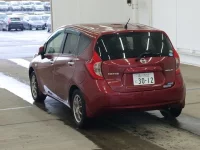 Nissan NOTE лот № 2210 оценка 3.5  с аукциона в Японии 1