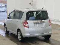 Toyota RACTIS лот № 2275 оценка 3.5  с аукциона в Японии 1