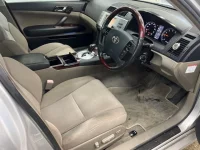 Toyota MARK X лот № 2142 оценка 3  с аукциона в Японии 3