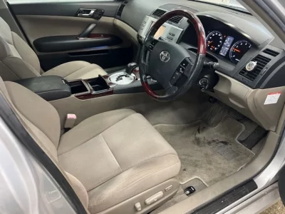 Toyota MARK X  с аукциона в Японии