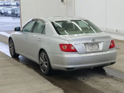 Toyota MARK X  с аукциона в Японии