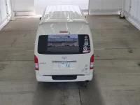 Toyota HIACE VAN лот № 2036 оценка 3  с аукциона в Японии 2