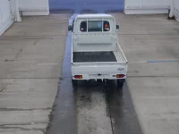 Daihatsu HIJET TRUCK лот № 2290 оценка 4  с аукциона в Японии 2