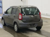 Toyota PASSO лот № 2298 оценка 3.5  с аукциона в Японии 1