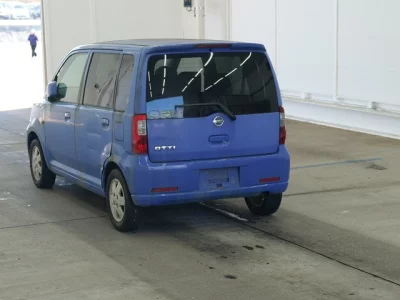 Nissan OTTI  с аукциона в Японии