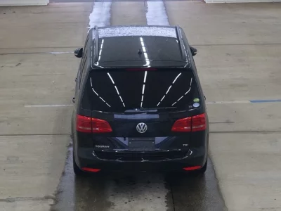 Volkswagen GOLF TOURAN