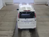 Nissan SERENA лот № 2253 оценка RA  с аукциона в Японии 2