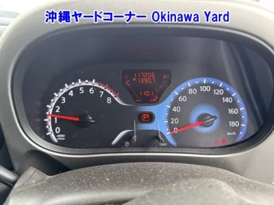 Nissan CUBE  с аукциона в Японии