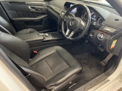 Mercedes-Benz E CLASS WAGON