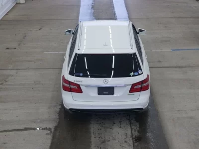 Mercedes-Benz E CLASS WAGON