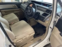 Honda STEP WAGON лот № 2227 оценка 4  с аукциона в Японии 3