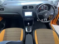 Volkswagen CROSS POLO лот № 2072 оценка 3.5  с аукциона в Японии 3