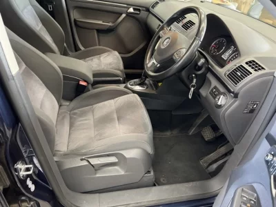 Volkswagen GOLF TOURAN