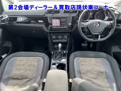 Volkswagen GOLF TOURAN