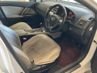 Toyota AVENSIS WAGON