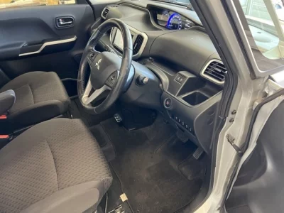 Mitsubishi DELICA D2