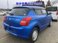Suzuki SWIFT лот № 41013 оценка 4  с аукциона в Японии 1