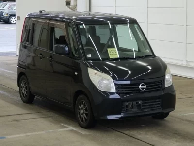 Nissan ROOX  с аукциона в Японии