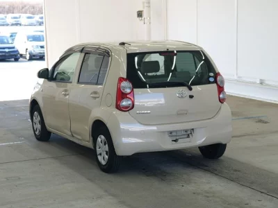 Toyota PASSO  с аукциона в Японии