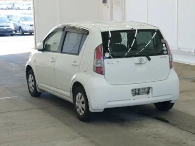 Toyota PASSO  с аукциона в Японии
