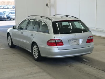 Mercedes-Benz E CLASS WAGON