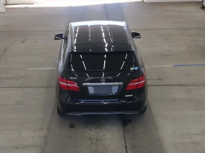 Mercedes-Benz B CLASS