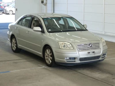 Toyota AVENSIS SEDAN