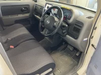 Nissan CUBE лот № 2833 оценка RA  с аукциона в Японии 3