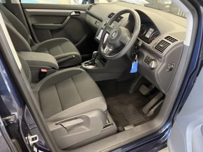 Volkswagen GOLF TOURAN