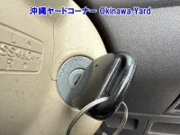 Toyota SIENTA лот № 43181 оценка 3  с аукциона в Японии 4