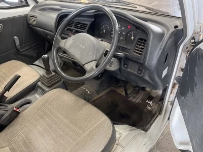 Suzuki CARRY TRUCK  с аукциона в Японии