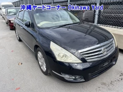Nissan TEANA