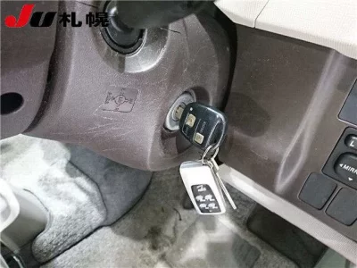 Toyota PASSO  с аукциона в Японии