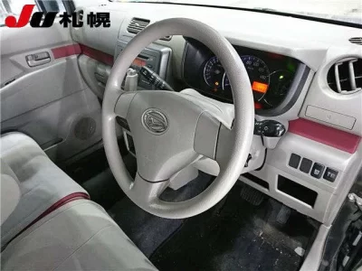 Daihatsu MOVE CONTE  с аукциона в Японии