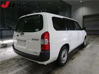 Toyota SUCCEED лот № 1009 оценка 3.5  с аукциона в Японии 1